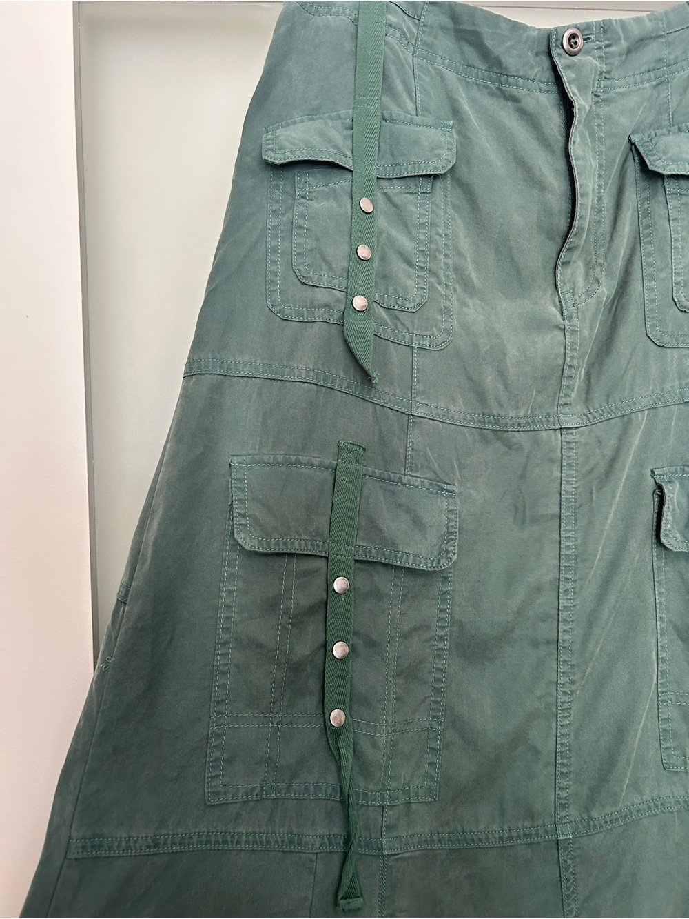 free people green cargo what you waiting for maxi skirt forest pine 12 - Picture 4 of 9